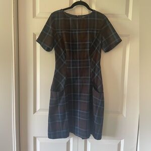Vintage plaid dress with pockets